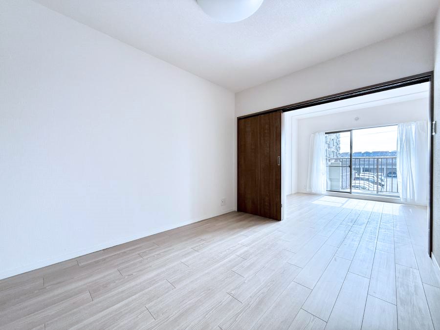 ���̑����� �������D��ŉ��₩�Ȏ��Ԃ��������