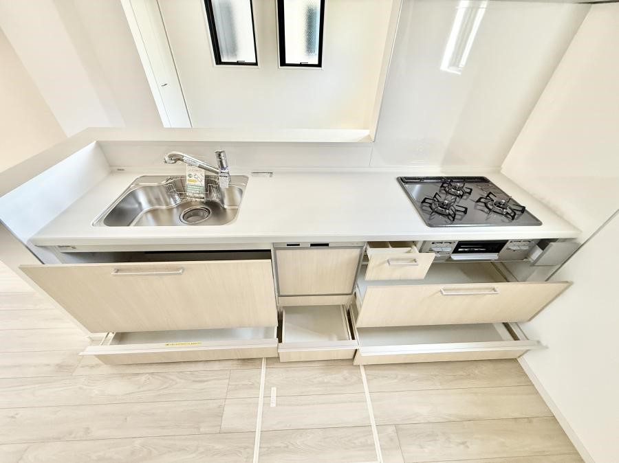 �L�b�`�� ����