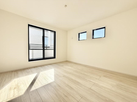 �q������ ����