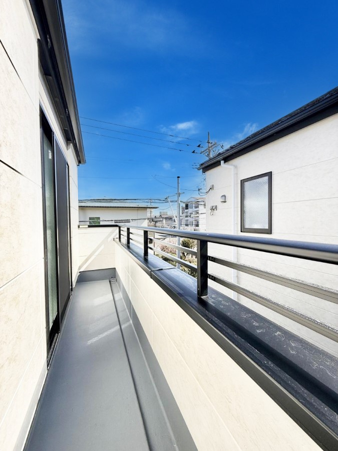 �o���R�j�[ ����