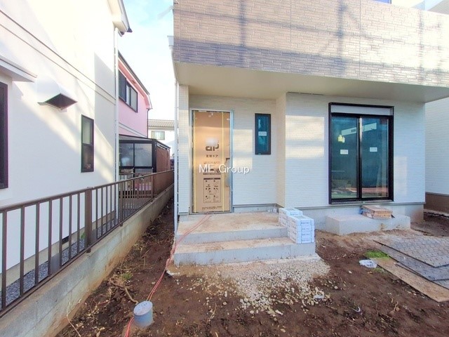 ���� �O�ρ� �V���v���Ŕ������A�Z�܂��̑���ۂ��ʂ錺�ւł�