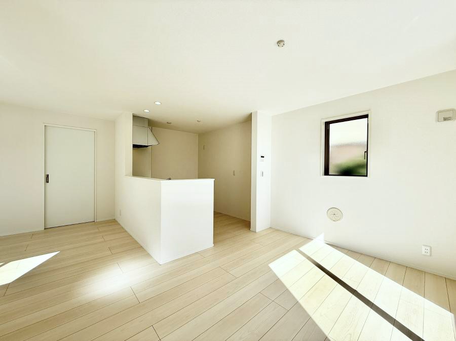 ���r���O �������V���v���������ґ�A��؂Ȑl�Ɖ߂����S���قǂ�����