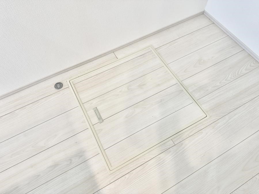 ���̑����� �ݔ����B�ꂽ���[�X�y�[�X�ŉƑS�̂��X�b�L��