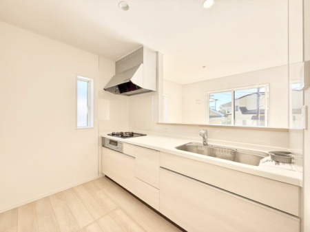 �L�b�`�� ���������y���݂ƐH�ׂ�K����͂���L�b�`��