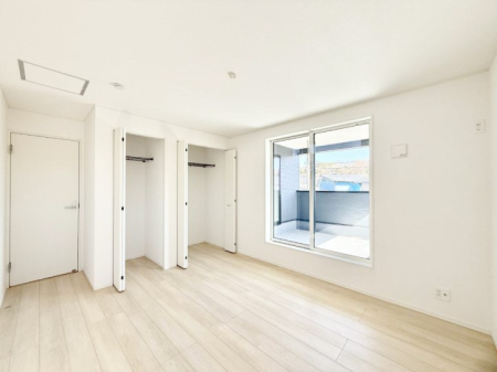 �Q�� ���������̔z�u��ʋC���̗ǂ��݌v�ŕ����̋�C�������炸�A��ɐV�N�ȋ�C������܂�