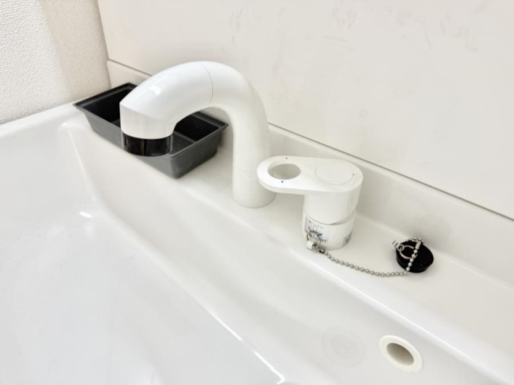 ���̑����� �ݔ����ׂ��������܂Ő􂢂₷���֗��ȃn���h�V�����[�t��