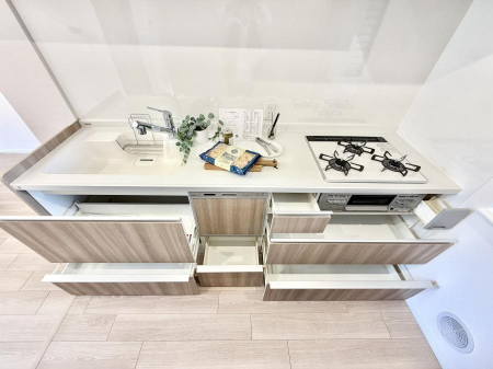 �L�b�`�� �������A�C�f�A�L����A�N���G�C�e�B�u�ȗ������