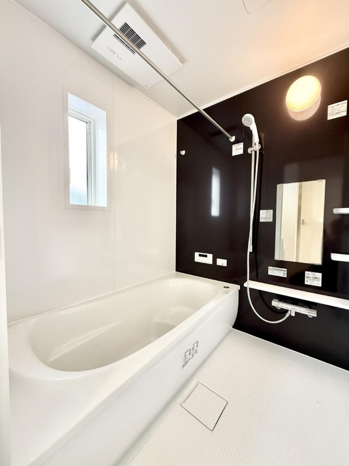 ���� �������������A������芰����o�X���[��