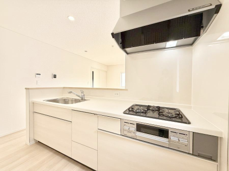 �L�b�`�� �����������������Ɗy�����Ȃ�A���K�ȃL�b�`�����