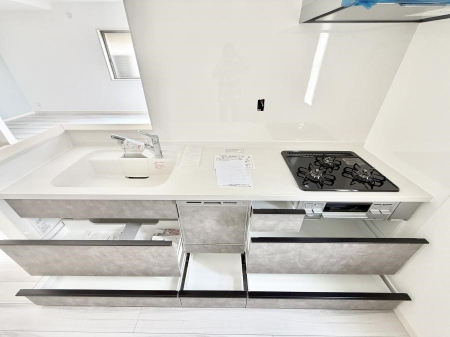 �L�b�`�� �����������������Ɗy�����Ȃ�A���K�ȃL�b�`�����