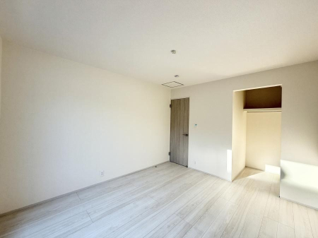 ���̑����� �������D��ŉ��₩�Ȏ��Ԃ��������