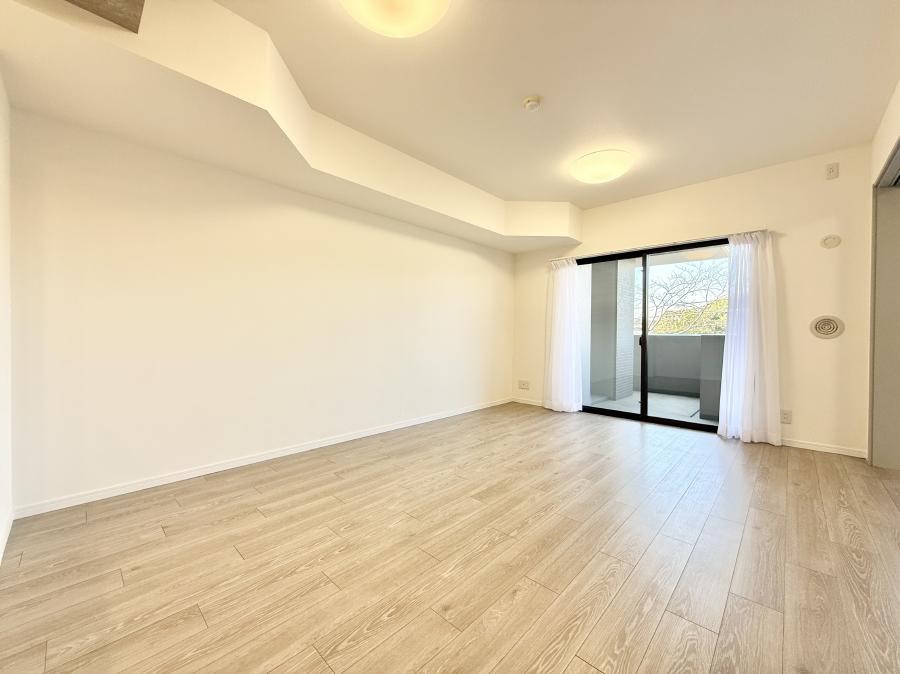 ���r���O �����������������Ɠ��ʂɂ���A�e���̋��