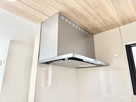 ���̑����� �ݔ����������̏��C����������C��ɗU������A�����I�ɔr�����ł��܂��B