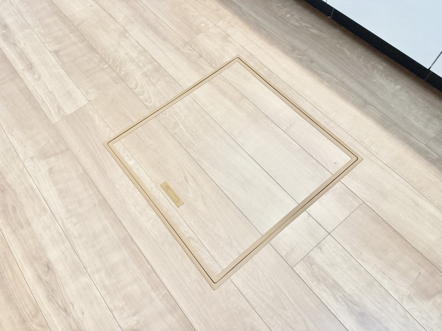 ���̑����� �ݔ����B�ꂽ���[�X�y�[�X�ŉƑS�̂��X�b�L��