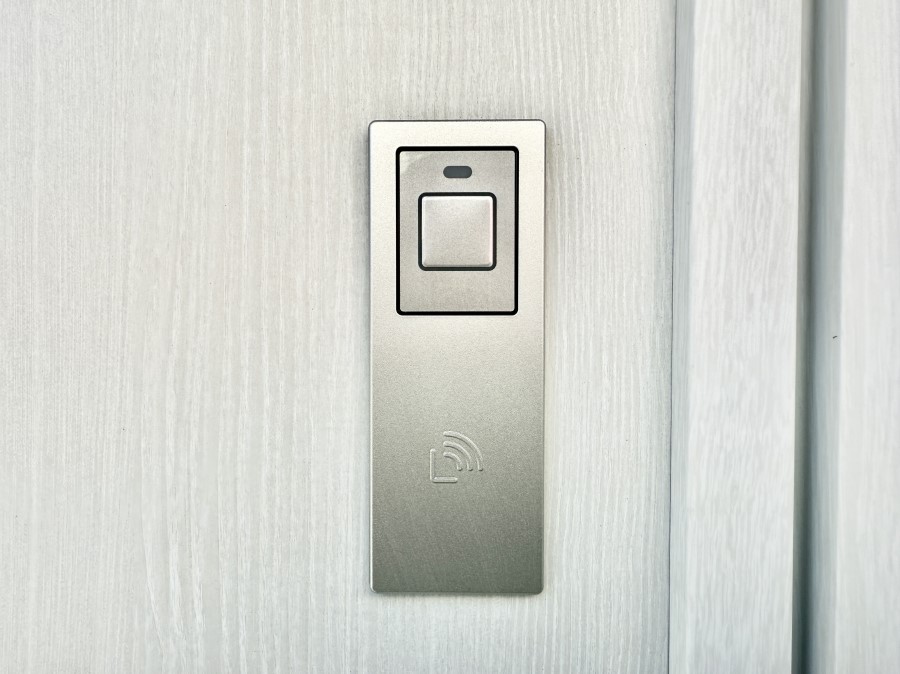 ���̑����� �ݔ����������o�����ɕ֗��ɑ���ł��ĉ��K