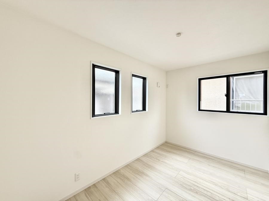 �q������ �����������̍D�݂ɍ��킹���C���e���A�𐮂��₷�����𔽉f�ł���ꏊ�ł�