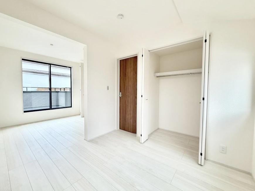 ���̑����� �������Â��ȗm���œǏ����ɏW���ł���ꏊ