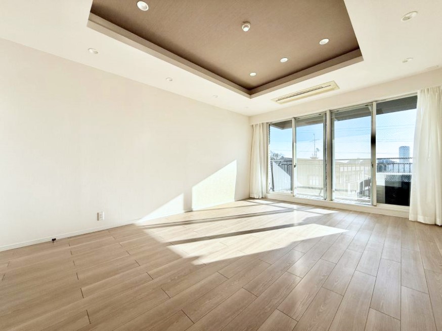 ���r���O ���������ƕ���������A�����b�N�X�ł�����