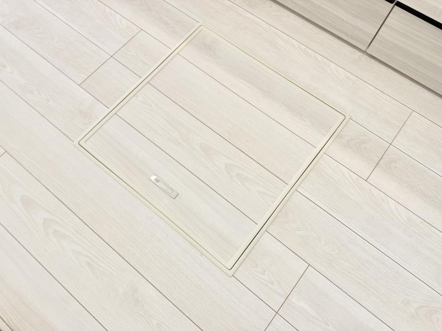 ���̑����� �ݔ������p�i��X�g�b�N�ɕ֗��ȏ������[