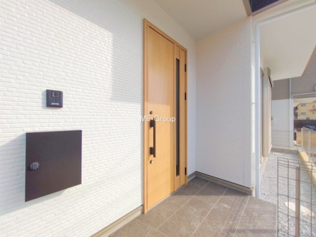 ���� �O��