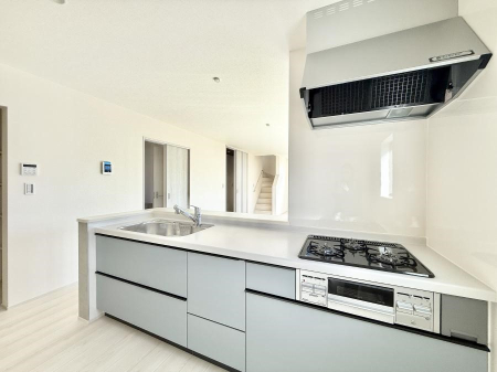 �L�b�`�� �������Ƒ����J��[�߂�A������̂���L�b�`��