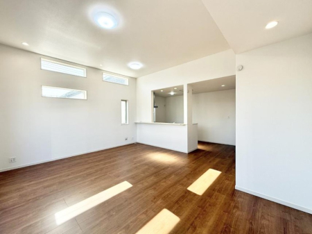 ���r���O ���������ƕ���������A�����b�N�X�ł�����