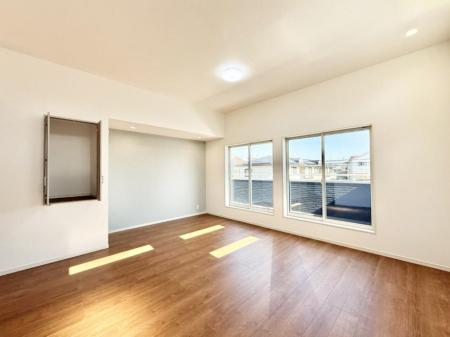 ���̑����� �������D��ŉ��₩�Ȏ��Ԃ��������