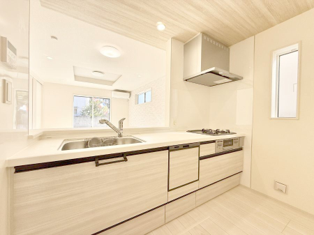 �L�b�`�� ���������y���݂ƐH�ׂ�K����͂���L�b�`��