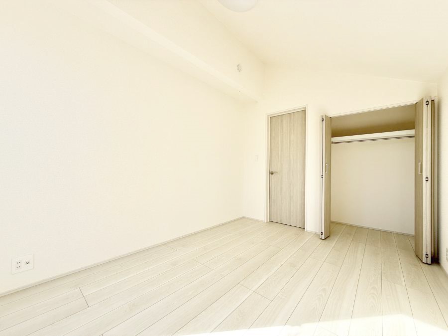 �Q�� ���������̔z�u��ʋC���̗ǂ��݌v�ŕ����̋�C�������炸�A��ɐV�N�ȋ�C������܂�