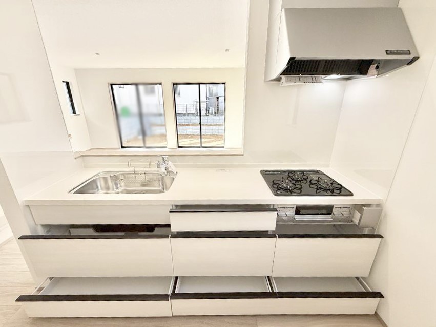 �L�b�`�� �������Ƒ����J��[�߂�A������̂���L�b�`��