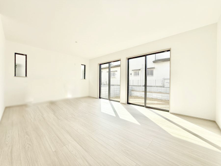 ���r���O �������V���v���������ґ�A��؂Ȑl�Ɖ߂����S���قǂ�����