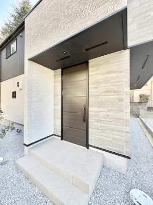 ���� �O�ρ� �V���v���Ŕ������A�Z�܂��̑���ۂ��ʂ錺�ւł�