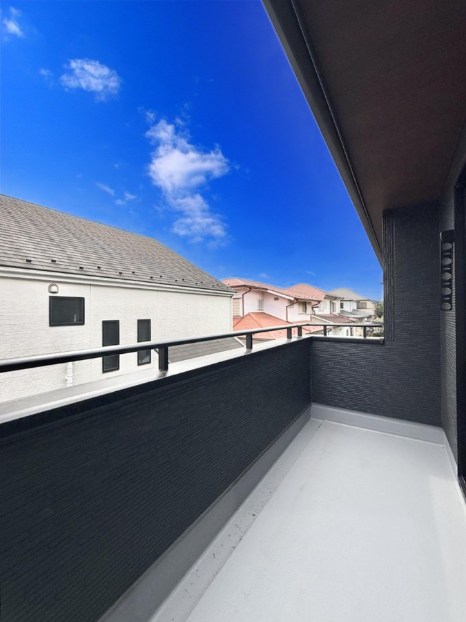 �o���R�j�[ ������ �G�߂̈ڂ낢����������J���I�ȋ�Ԃł�