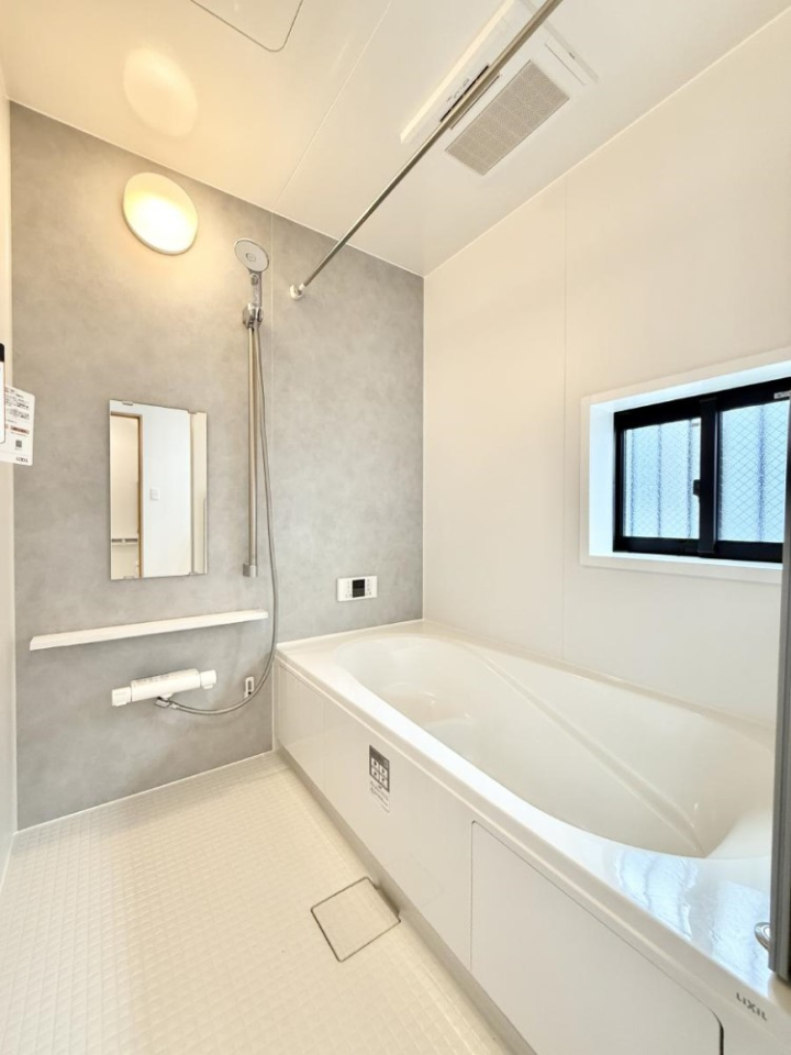 ���� ����������̔�������A�S����������Ԃł�