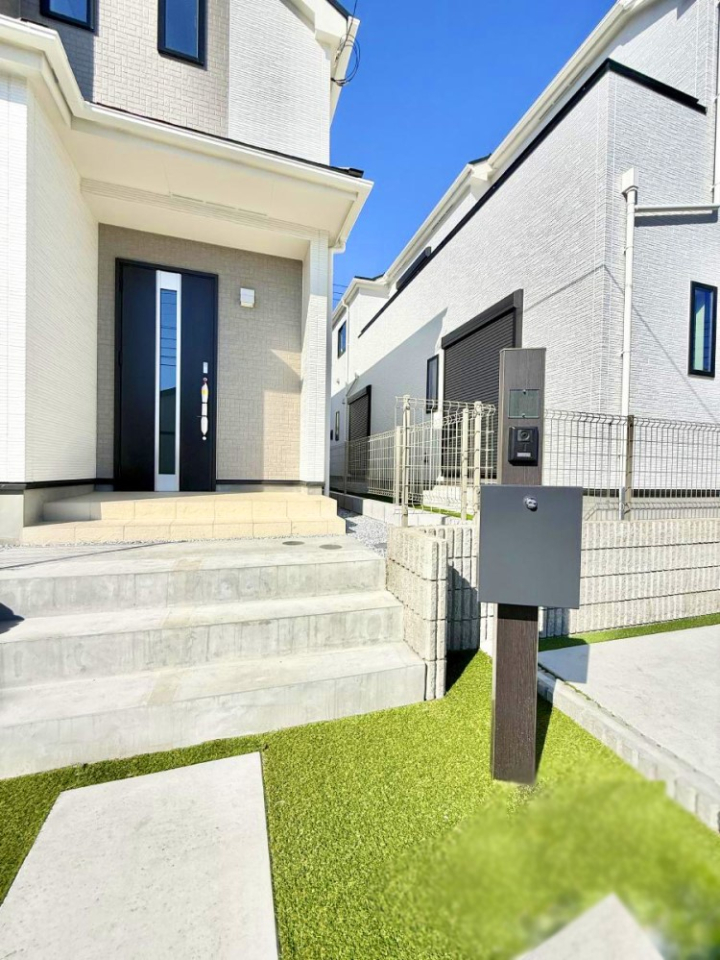 ���� �O�ρ� �V���v���Ŕ������A�Z�܂��̑���ۂ��ʂ錺�ւł�