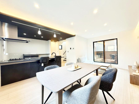 ���r���O �������S���������ꏊ�A�������߂����郊�r���O