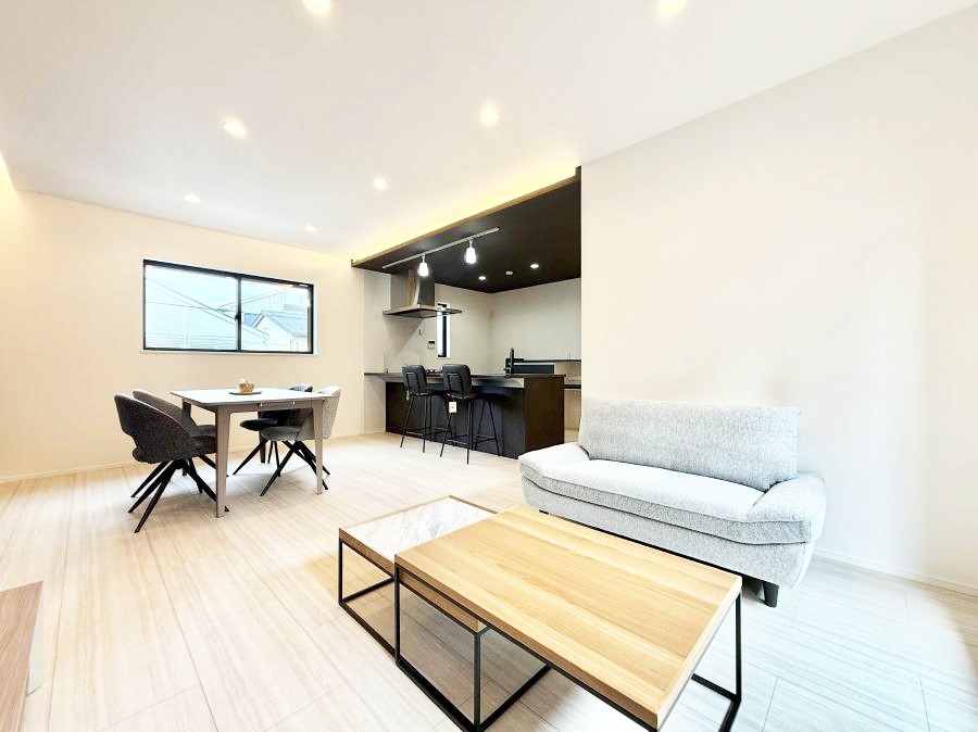 ���r���O �������V���v���������ґ�A��؂Ȑl�Ɖ߂����S���قǂ�����