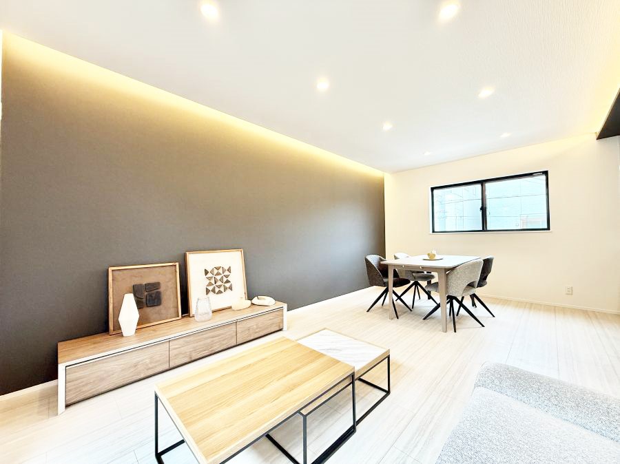 ���r���O ���������ƕ���������A�����b�N�X�ł�����