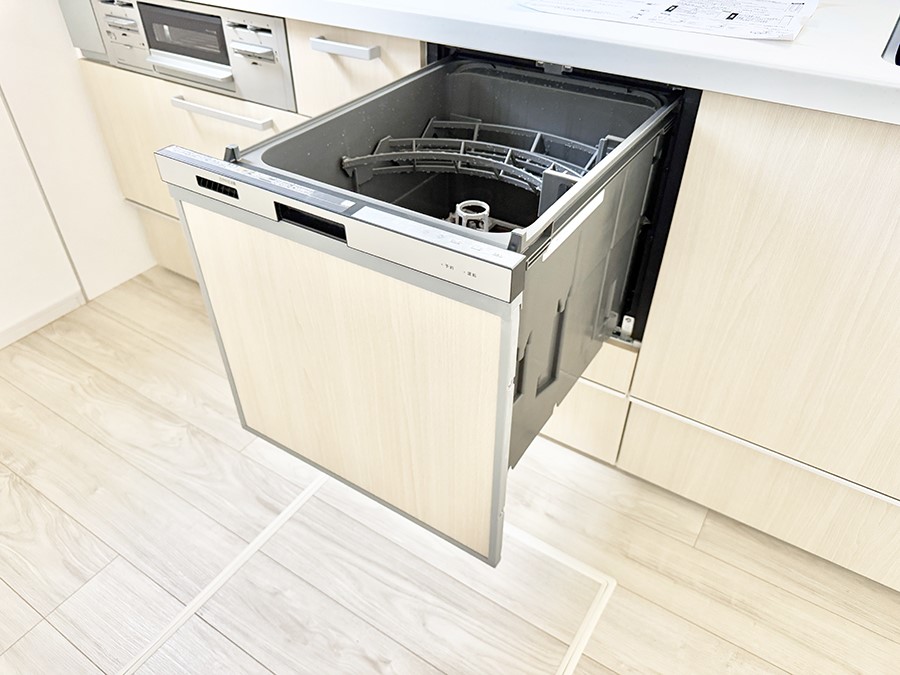 ���̑����� �ݔ����H��̕ЂÂ����H��킪����Ύ��Z�ɁB���Ƒ��Ƃ̎��Ԃ𑝂₹�܂�