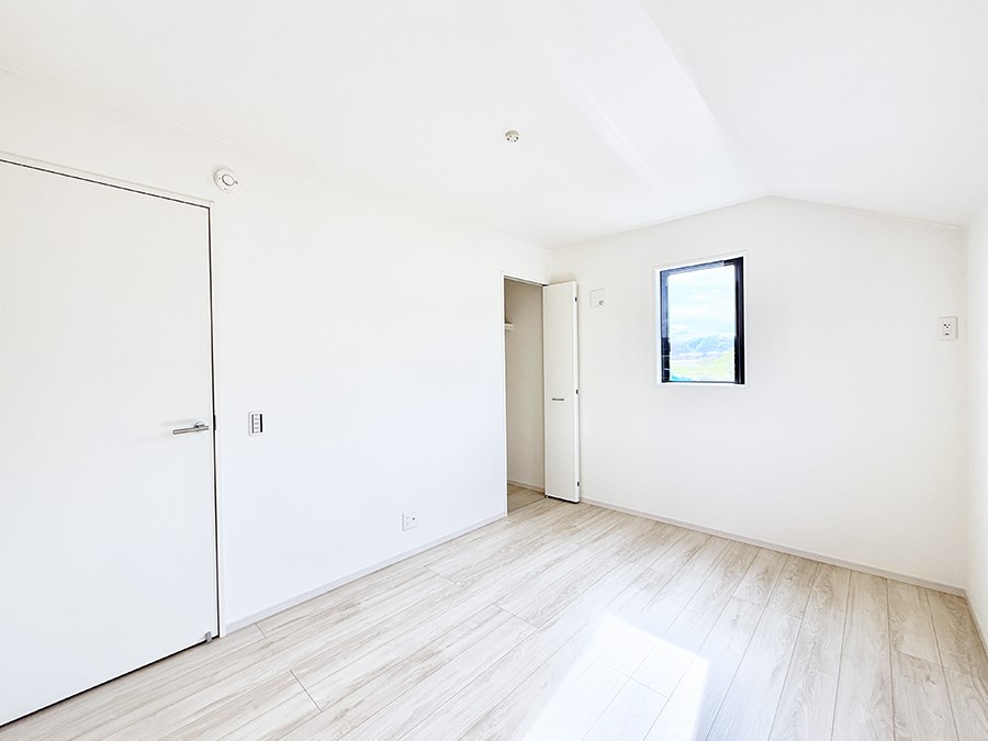 ���̑����� �����������������F�����̂������ŉ��₩�Ȏ��Ԃ��y���߂܂�