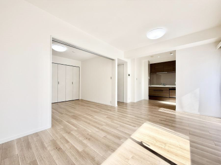 ���r���O �������V���v���������ґ�A��؂Ȑl�Ɖ߂����S���قǂ�����