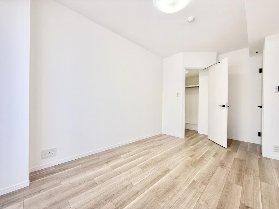 ���̑����� �������D��ŉ��₩�Ȏ��Ԃ��������