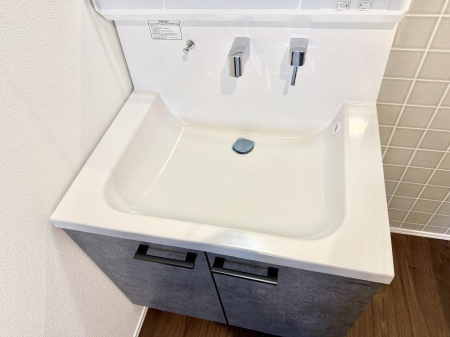 ���̑����� �ݔ����ׂ��������܂Ő􂢂₷���֗��ȃn���h�V�����[�t��