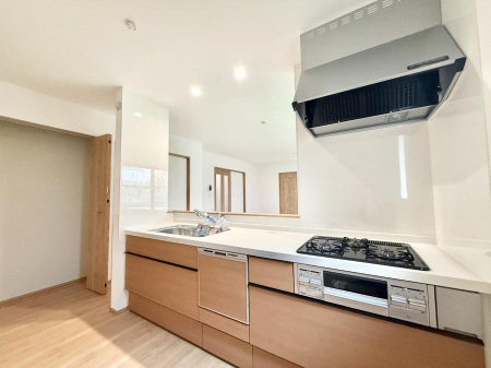 �L�b�`�� ����