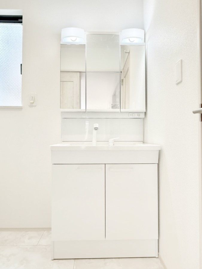 ���ӊ� �X�[�p�[ 1280m �I�U�����Z���X