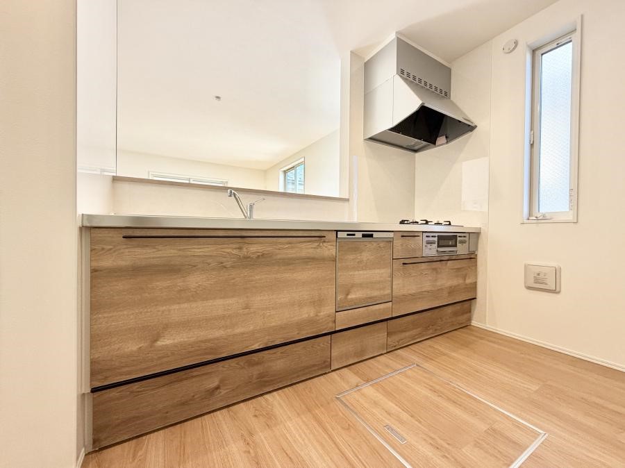 �L�b�`�� ���������y���݂ƐH�ׂ�K����͂���L�b�`��