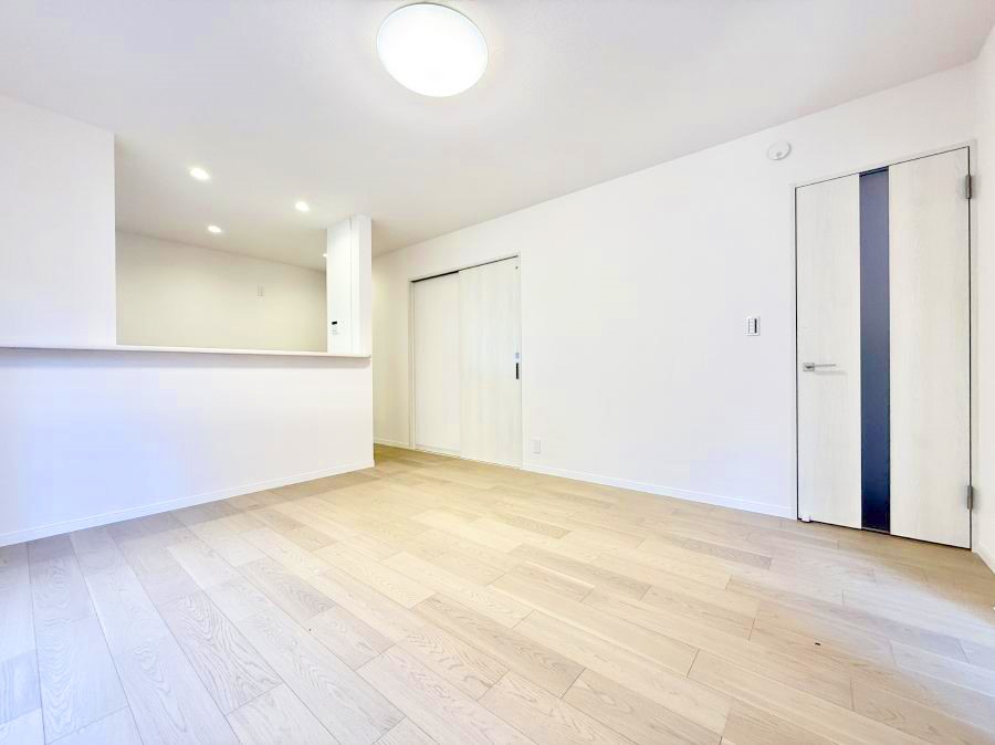 ���r���O ���������R�Ɖ�b�����܂��A�S�n�悢�ЂƂƂ�