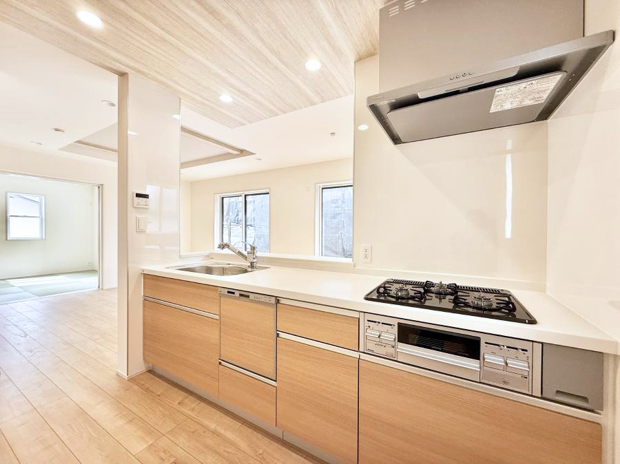 �L�b�`�� �����������������Ɗy�����Ȃ�A���K�ȃL�b�`�����