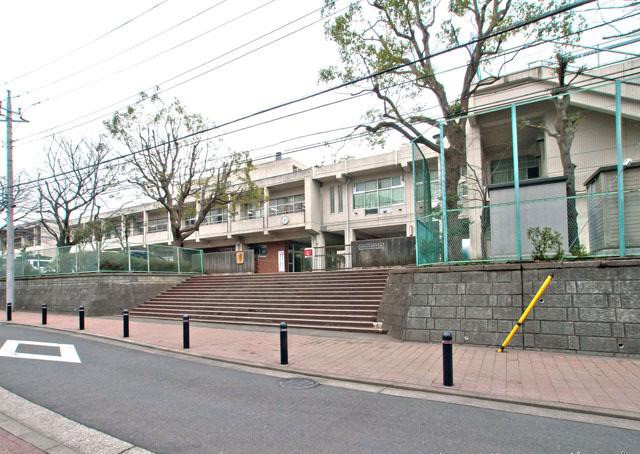 ���ӊ� ���w�Z 510m ���l�s�������ݖ쒆�w�Z