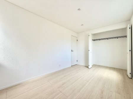 �Q�� ���������̔z�u��ʋC���̗ǂ��݌v�ŕ����̋�C�������炸�A��ɐV�N�ȋ�C������܂�